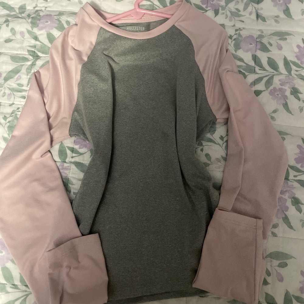 hollister long sleeve